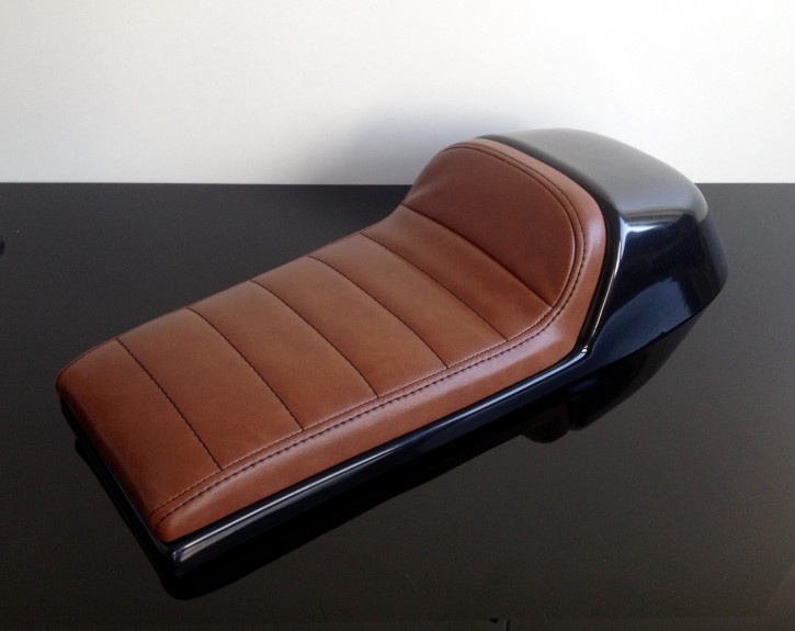 Cafe-Racer SEAT, universal, brown leather, black stitching
