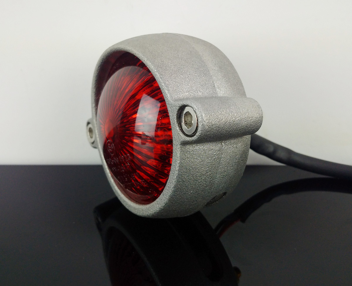 LED-RÜCKLICHT MOTONE mit Kennzeichenbeleuchtung, Alu-RL-EHS