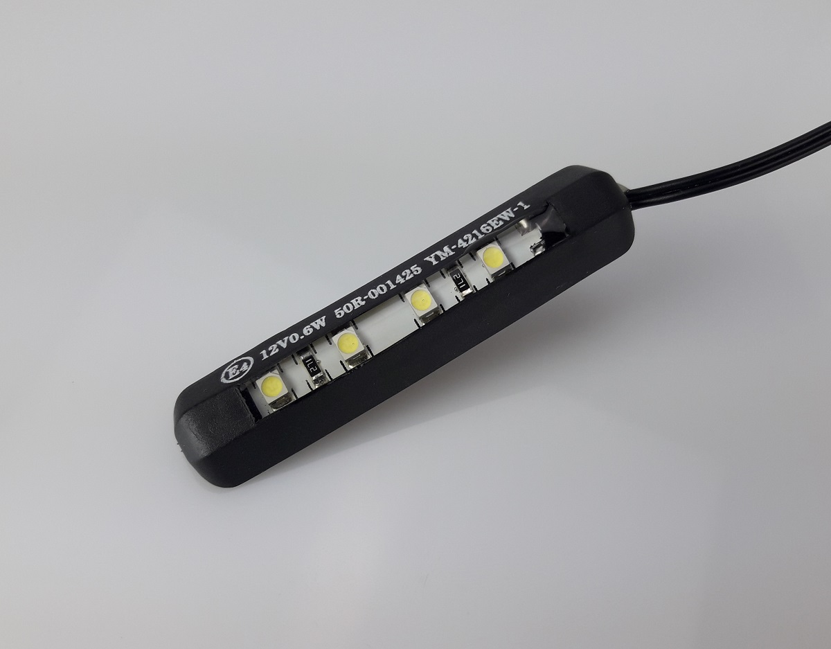 LED-KennzeichenbeleuchtungTrio, inklusive Klebeband
