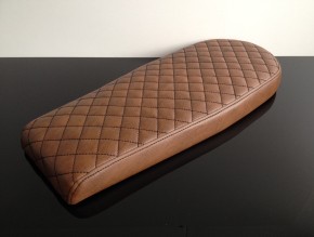 Cafe-Racer, Scrambler SEAT, universal, darkbrown/vintage leather, black square-stitching