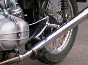 REAR SETS, Specific kit for all BMW R90S R100S R100RS Twinshocks