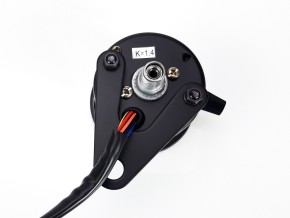 Tachometer 60mm mit Kontrollleuchten K=1,4 schwarz, weiße Beleuchtung