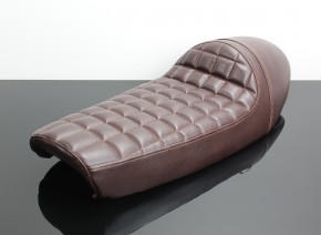 Cafe-Racer SEAT brown with hump and chequered stitching