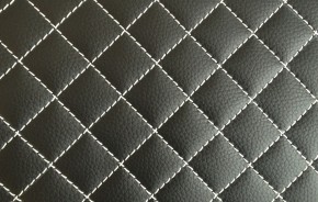 Cafe-Racer, Scrambler SEAT, Honda CX500, black leather, white square-stitching